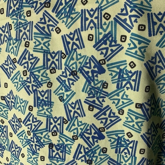 Jane Ashley Casual Lifestyle Green Blue Floral - Picture 5 of 16